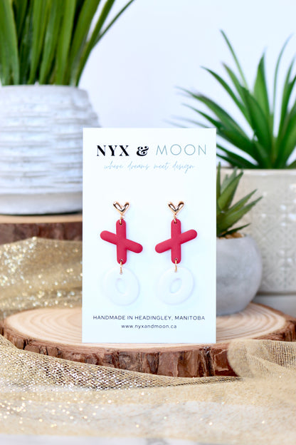 XO | Dangle Earrings